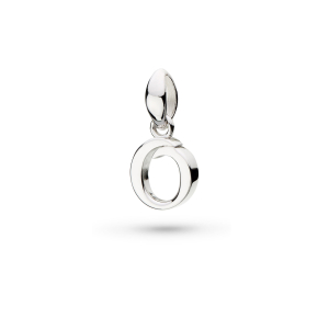 Signature Skript Lowercase o Initial Pendant product image – The Signature collection 